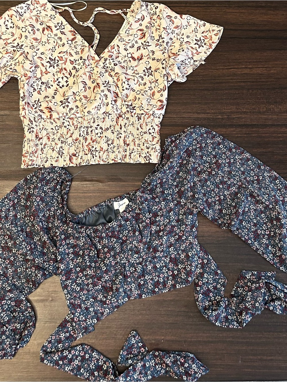 Bundle of 2 size small floral crop tops